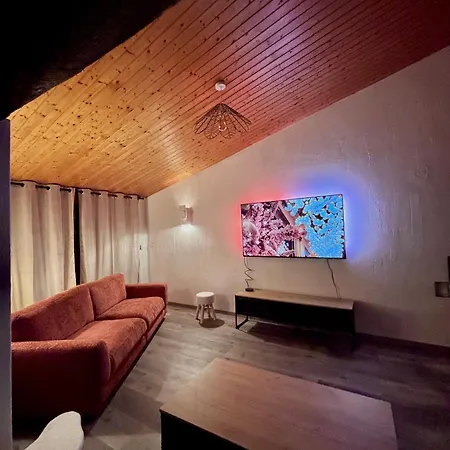 Le Hourmigue Maison 130m2 Avec Jacuzzi A 15mn De Luchon Ferienhaus