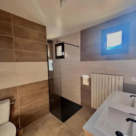 Le Hourmigue Maison 130m2 Avec Jacuzzi A 15mn De Luchon Prázdninový dům *