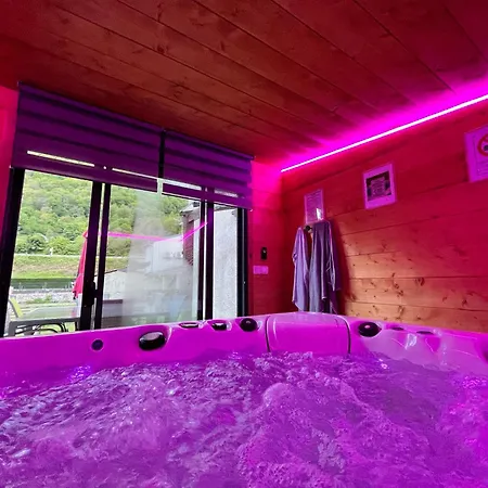 Σπίτι διακοπών Le Hourmigue Maison 130m2 Avec Jacuzzi A 15mn De Luchon *