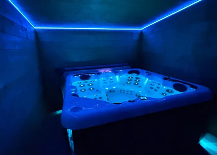 Le Hourmigue Maison 130m2 Avec Jacuzzi A 15mn De Luchon Σπίτι διακοπών