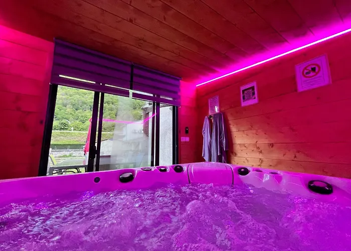 Σπίτι διακοπών Le Hourmigue Maison 130m2 Avec Jacuzzi A 15mn De Luchon *