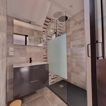 Le Hourmigue Maison Avec Jacuzzi A 15mn De Luchon Holiday home
