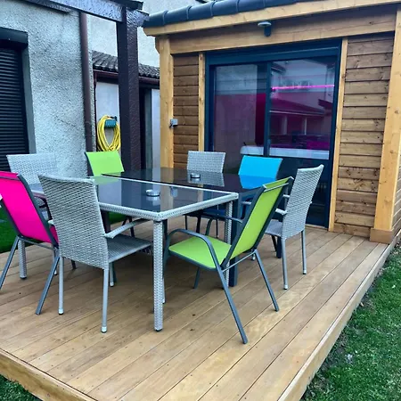 Le Hourmigué Maison Avec Jacuzzi à 15mn De Luchon Сasa de vacaciones Cierp